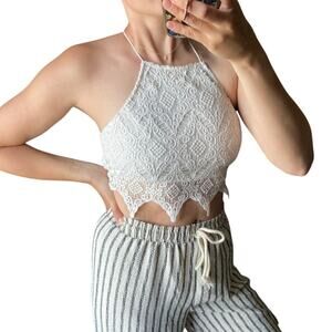 Windsor XS White Boho Crochet Lace Thin Spaghetti Strap Halter Crop Top